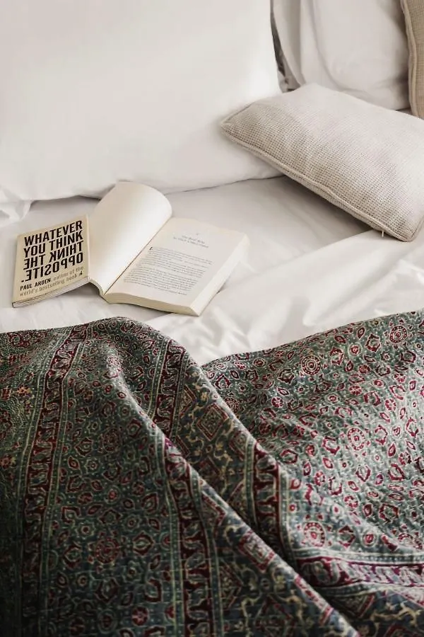 Brown Feather Hotel Семиньяк